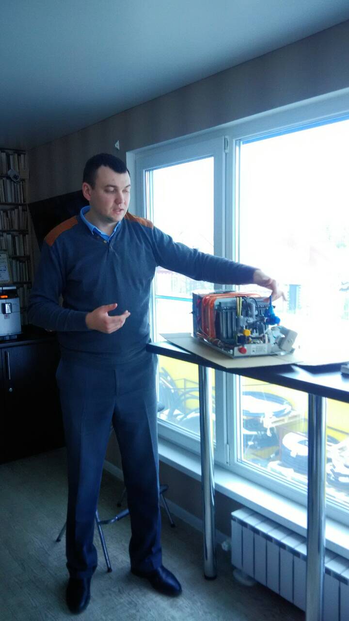 инжинер сервисник балтгаз