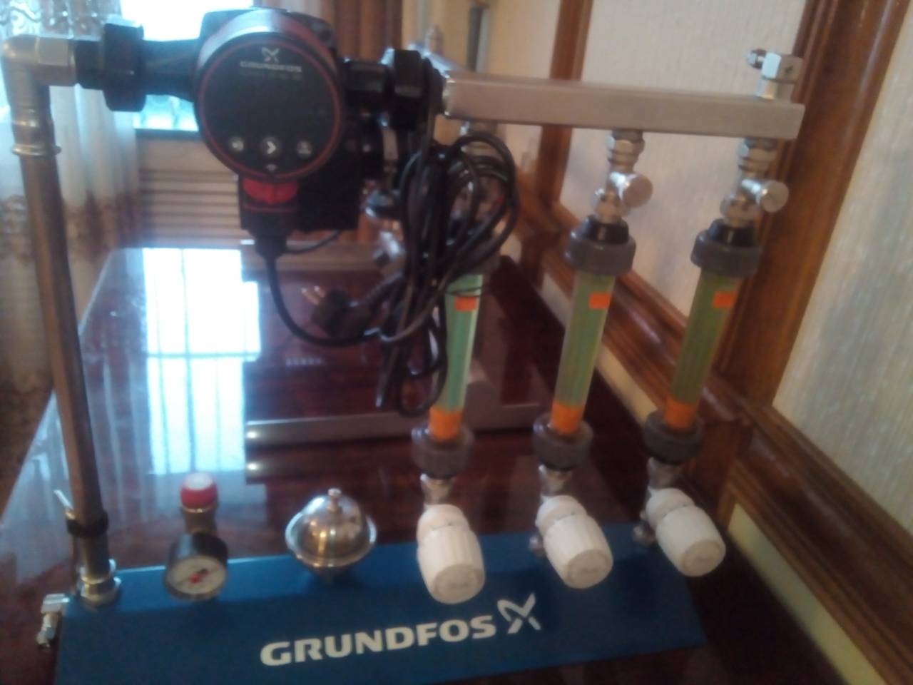 стенд для балансировки отоп системы Alpha3